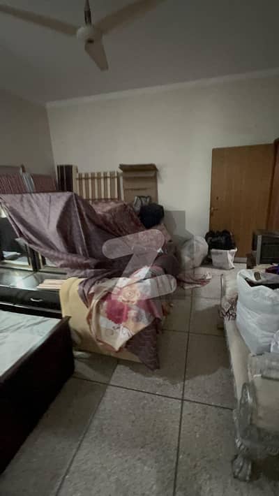 10 Marla Upper Portion For Rent Near Main Canal Road And Expo Centre 10 Marla Upper Portion For Rent Near Main Canal Road And Expo Centre