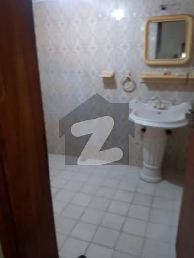 5 Marla Full House For Rent In Faisal Town Best For Residence