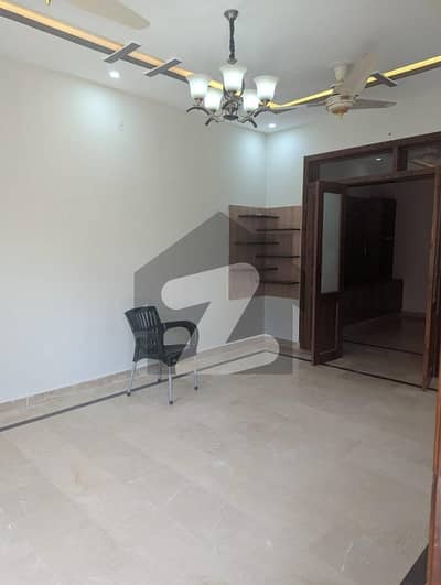 Brand New 7 Marla Different Portions Available For Rent