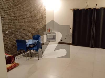 DHA Phase 6 1 Kanal 1 Bedroom Portion for Rent Enjoy a peaceful and comfortable lifestyle in this beautifully maintained 1 Kanal residence featuring a spacious bedroom and elegant living environment.