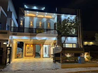 10 Marla Brand New House For Sale 10 Marla Brand New House For Sale