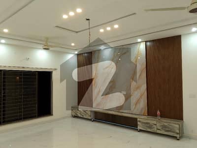 1 kanal upper portion for rent.