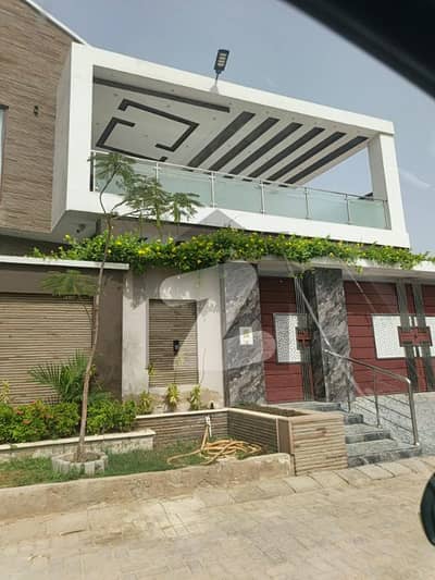 Plot For Sale 240 Square Yard