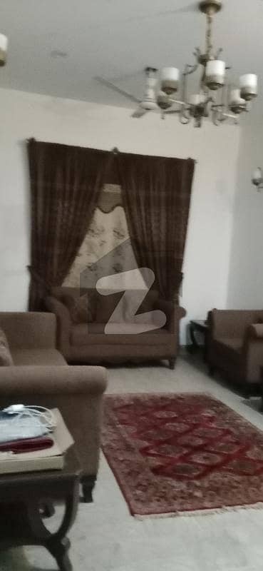 گوالیار کوآپریٹو ہاؤسنگ سوسائٹی سکیم 33,کراچی میں 5 کمروں کا 10 مرلہ مکان 4.9 کروڑ میں برائے فروخت۔