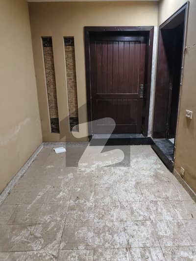 ملٹری اکاؤنٹس ہاؤسنگ سوسائٹی لاہور میں 4 کمروں کا 4 مرلہ مکان 1.45 کروڑ میں برائے فروخت۔
