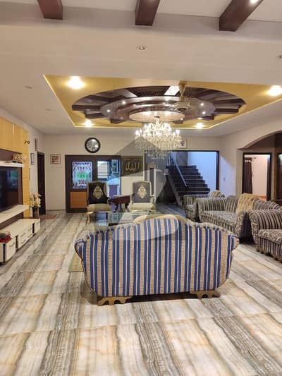 Elegant 500 Yards 2-Sided Corner House For Sale In DHA Phase 6