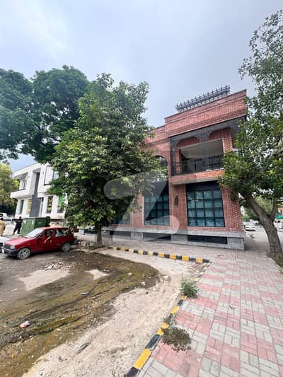 ایف ۔ 6/1 ایف ۔ 6,اسلام آباد میں 1 کنال Studio عمارت 25.0 لاکھ میں کرایہ پر دستیاب ہے۔