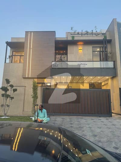 11 Marla MDR Double heighted Designer house For sale