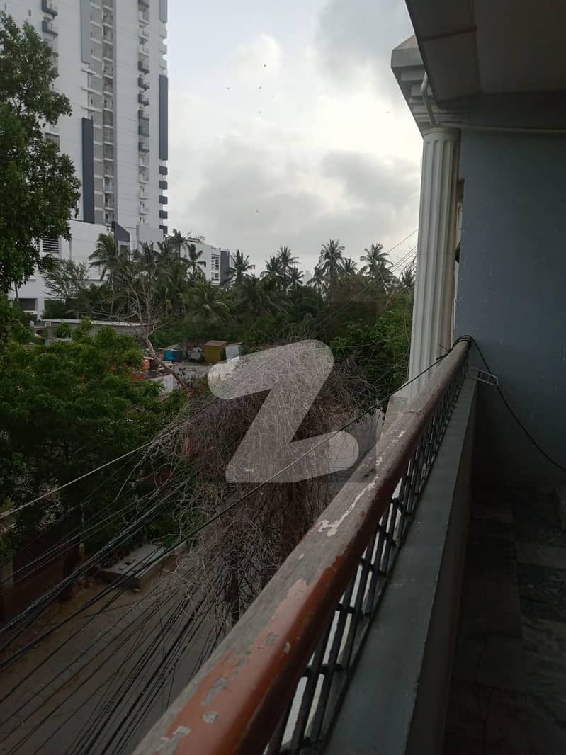 Apartment For Sale in Block-9, Clifton, Karachi. Apartment For Sale in Block-9, Clifton, Karachi.