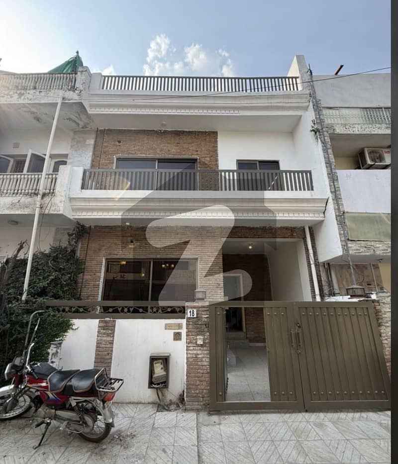 Prime location house for sale Prime location house for sale