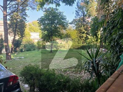 600 square yards cda transfer top location plot available in f-10/3