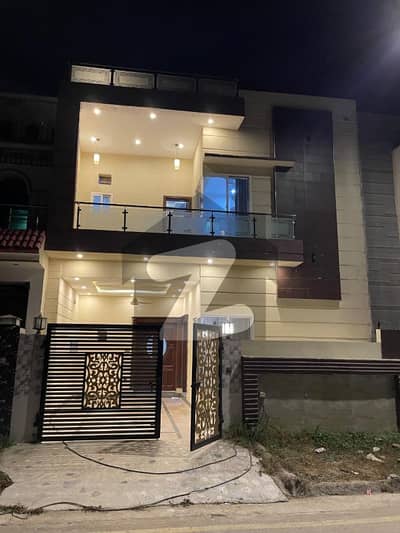 سٹی ہاؤسنگ سکیم جہلم میں 4 کمروں کا 5 مرلہ مکان 1.59 کروڑ میں برائے فروخت۔