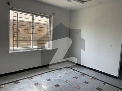 Gorgeous 1 Kanal Upper Portion For Rent Available In Shah Allah Ditta