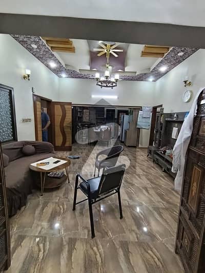 400 Sqyd House Available for Sale Prime Location of Gulshan e Iqbal Block 13D2