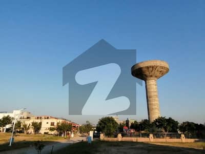 10 Marla Non-Developed Plot for Sale Block N, Gulberg Residencia 10 Marla Non-Developed Plot for Sale Block N, Gulberg Residencia