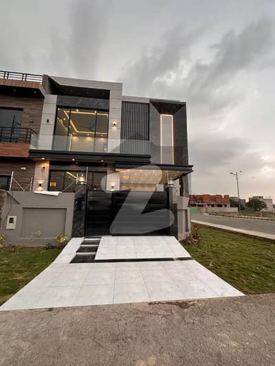 DHA Phase 6 E block 5Marla Brand New Modern Design House For Sale