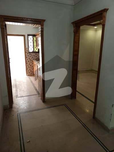 ground portion available for rent in G10