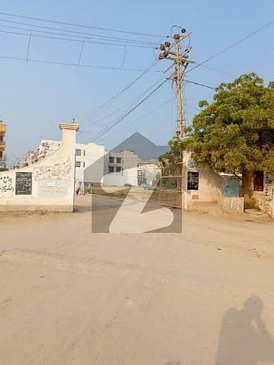 plots and banglows available for sale in saadi garden