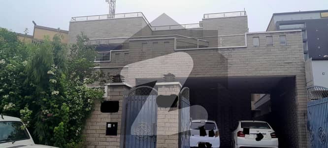 1 Kanal House in PIA Housing Society 6 Bedrooms, 8 Bathrooms, Near Petrol Pump 1 Kanal House in PIA Housing Society 6 Bedrooms, 8 Bathrooms, Near Petrol Pump