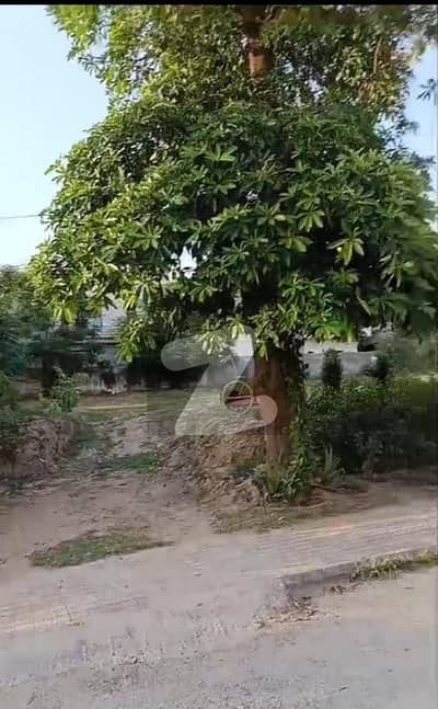 Beautiful location one kenal plot for sale in sector B DHA 2 Islamabad