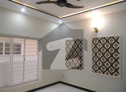 Ready To Buy A House 7 Marla In Bahria Town Phase 8 Ready To Buy A House 7 Marla In Bahria Town Phase 8