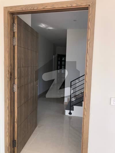 Zam Zam real estate