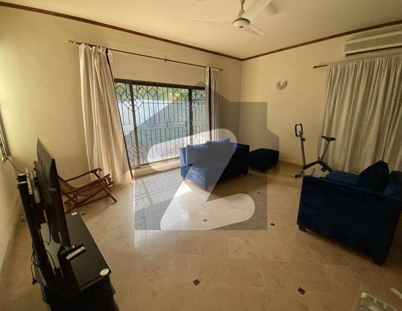 F-7 investor price House for sale F-7 investor price House for sale