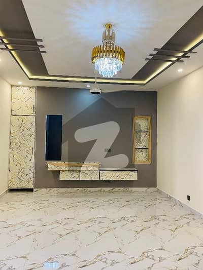 10 marla ground portion available for rent in Banigala