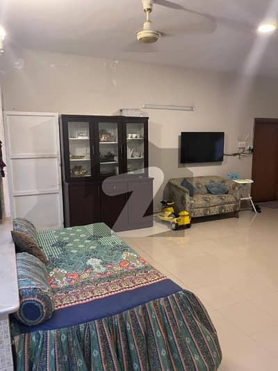 Portion For Rent  Gulistan jauhar block 2 400 square yards  1 Lac 25000 Ground Floor  *Code(16558)*
