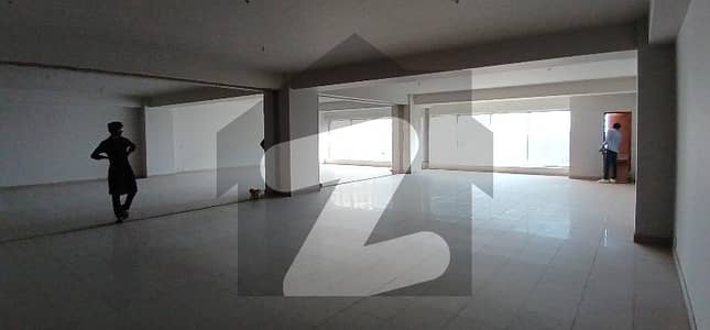 2000 sqfts office availabke for sell at sahra e faisal