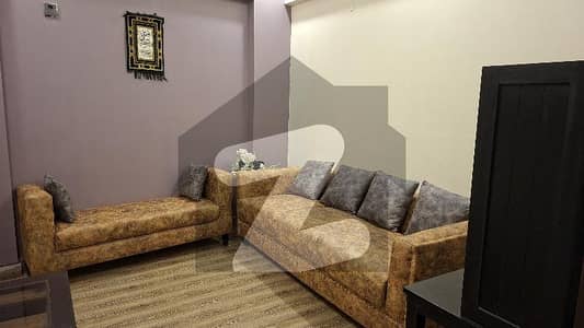 ڈی ایچ اے فیز 2 ڈی ایچ اے ڈیفینس,کراچی میں 3 کمروں کا 6 مرلہ فلیٹ 1.7 لاکھ میں کرایہ پر دستیاب ہے۔