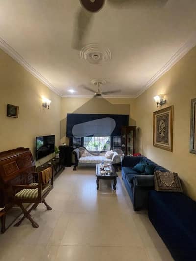 100 SQUARE YARD DOUBLE STOREY BUNGALOW FOR SELL IN DHA PHASE 7 EXT