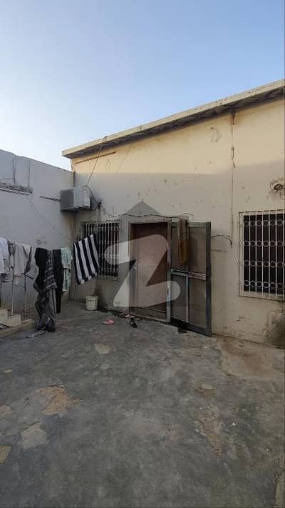 For Commercial Purpose 120 Yards G+2 House Available For Sale