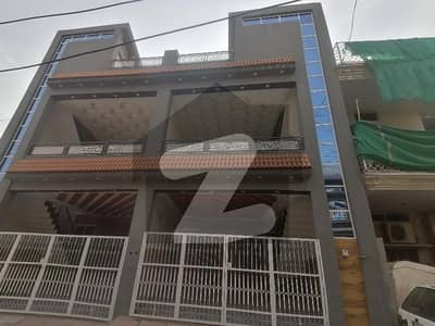 افشاں کالونی راولپنڈی میں 5 کمروں کا 7 مرلہ مکان 3.5 کروڑ میں برائے فروخت۔