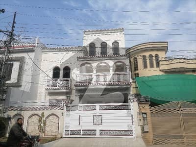 Prime Location In Shalley Valley House Sized 10 Marla For Sale