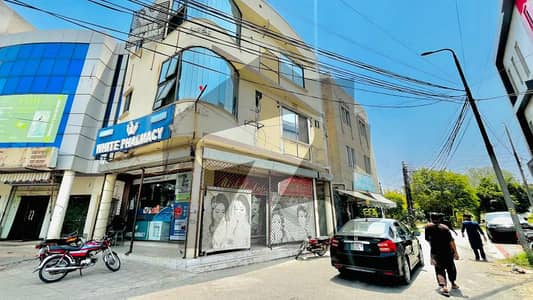 NFC 1 NEAR VALENCIA TOWN ) ---4 MARLA COMMERCIAL CORNER BUILDING FOR SALE IN NFC SOCIETY LAHORE