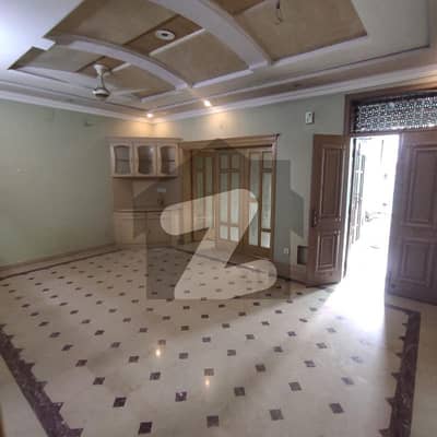 5 Marla Vip Portion Available For Rent