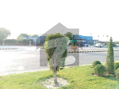 Prime Location 5 Marla Residential Plot Available For Sale In Central Park - Block J, Lahore