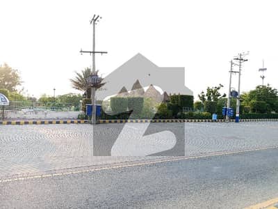 Prime Location 5 Marla Residential Plot Is Available In Central Park - Block A1