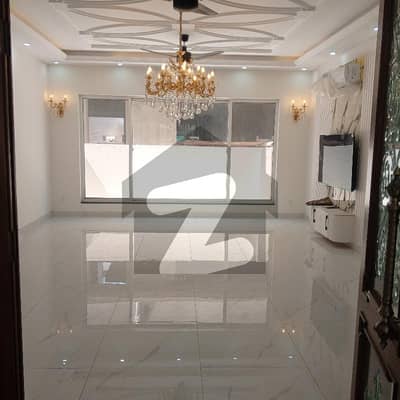1 Kanal Brand New Upper Portion For Rent