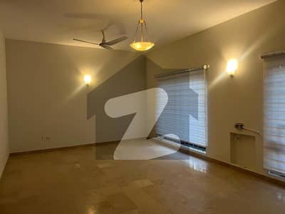 5 Bedroom House For Rent In F8