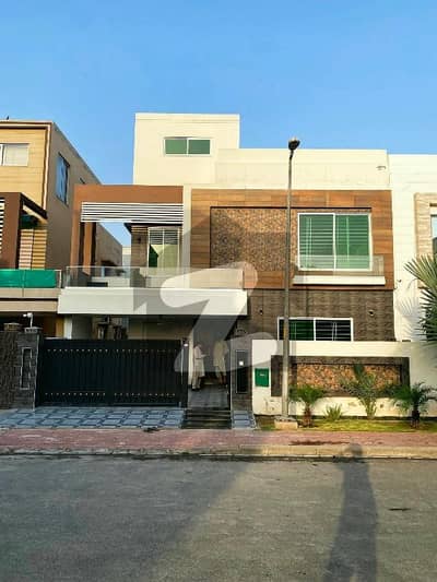 10 marla full house hot location near market and mosque