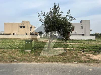 1 Kanal Pair Plot For Sale in DHA Phase 8 Block U Plot No 694+695 Prime Location
