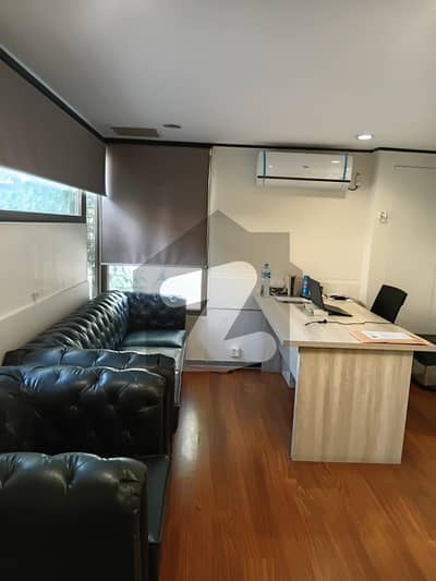 Semi Furnished Office In Heart Of Karachi Best For Commercial Purpose Available For Rent