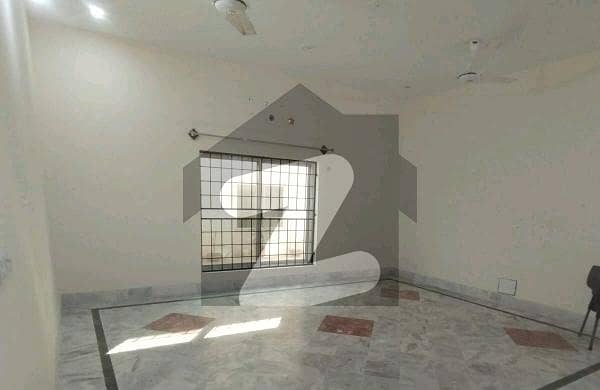 Upper Portion In G-11/1 For rent Upper Portion In G-11/1 For rent