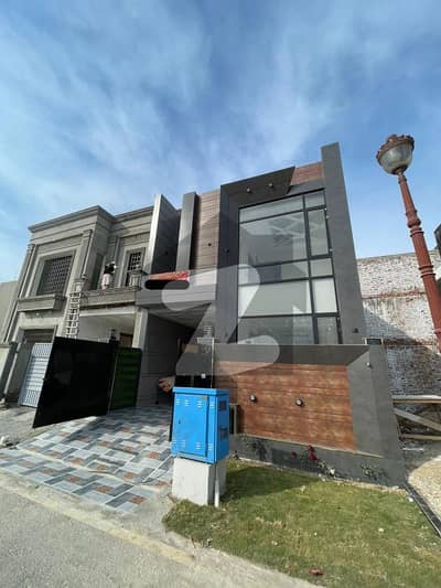 5 Marla House For Sale In Lake City M7C1 | Prime Block | Best Price | Facing Park House