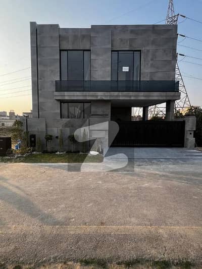 7 Marla Luxury House For Sale In Cavalry Ground Lahore