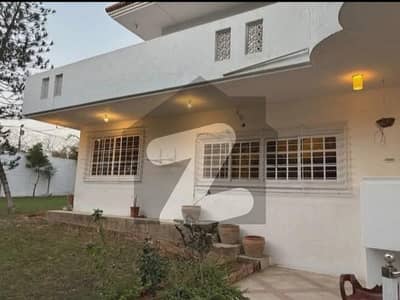 BANGALOW FOR RENT DHA PHASE 5  OFF KHIYABAN E BADBAN