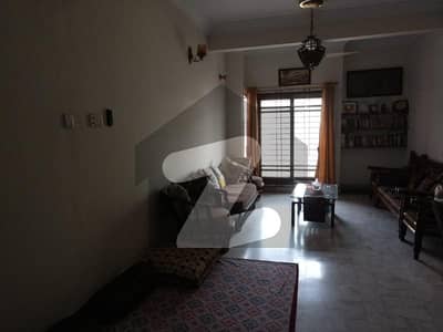 3 Bed DD Spacious First Floor Portion For Sale Federal B Area Block 4