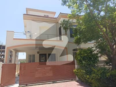 بحریہ انکلیو - سیکٹر سی 1 بحریہ انکلیو,بحریہ ٹاؤن,اسلام آباد میں 3 کمروں کا 10 مرلہ بالائی پورشن 70.0 ہزار میں کرایہ پر دستیاب ہے۔